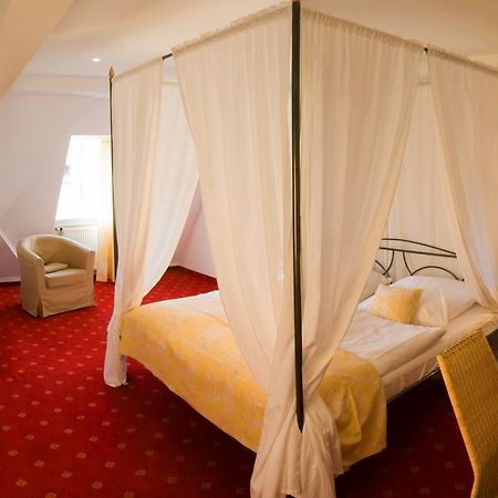 Eckental Landgasthof Und Hotel Weisser Lowe المظهر الخارجي الصورة