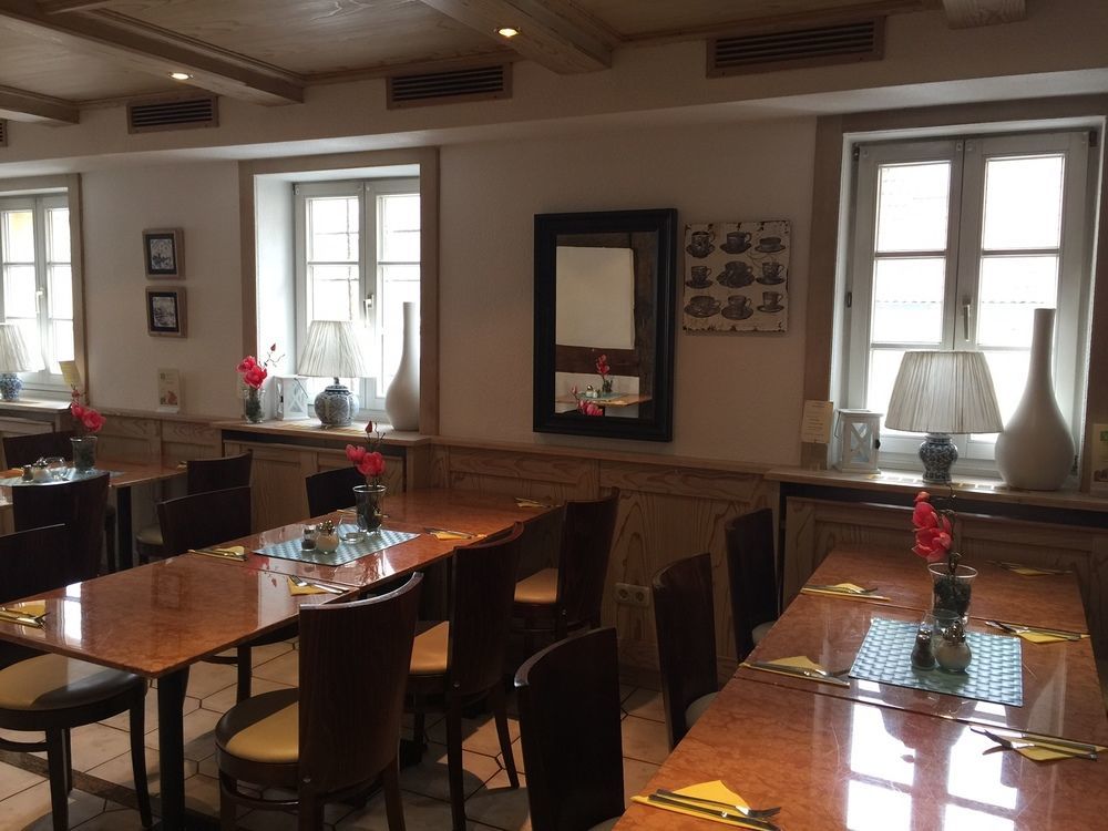 Eckental Landgasthof Und Hotel Weisser Lowe المظهر الخارجي الصورة